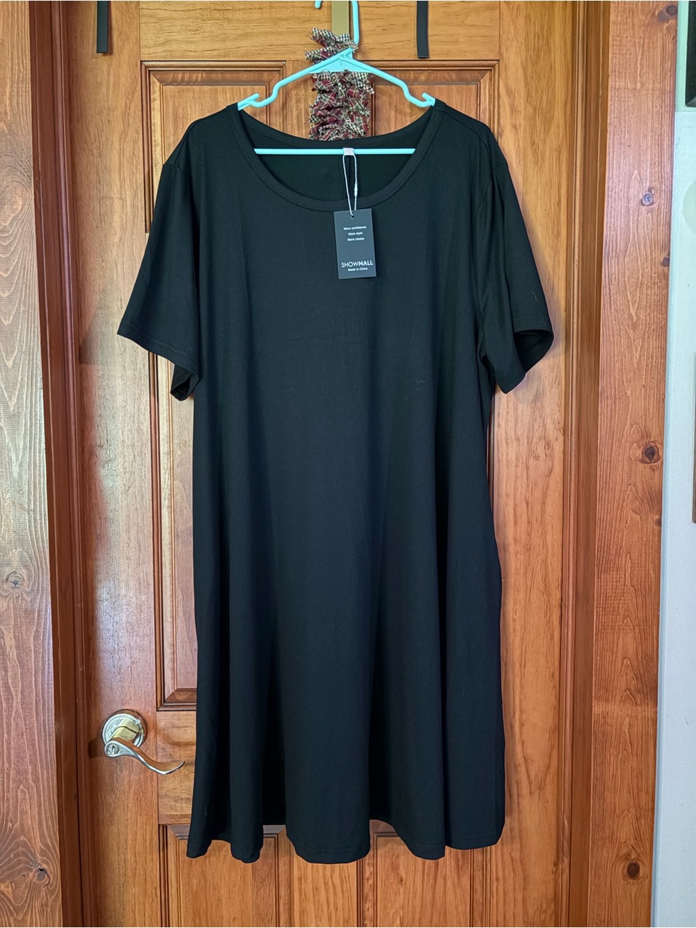 Showmall Black Plus Size 3X T-Shirt Dress Short Sleeve Swing With Pockets NWT
